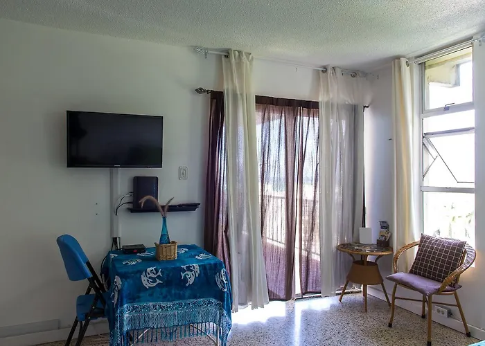 Deluxe Club & Montego Bay